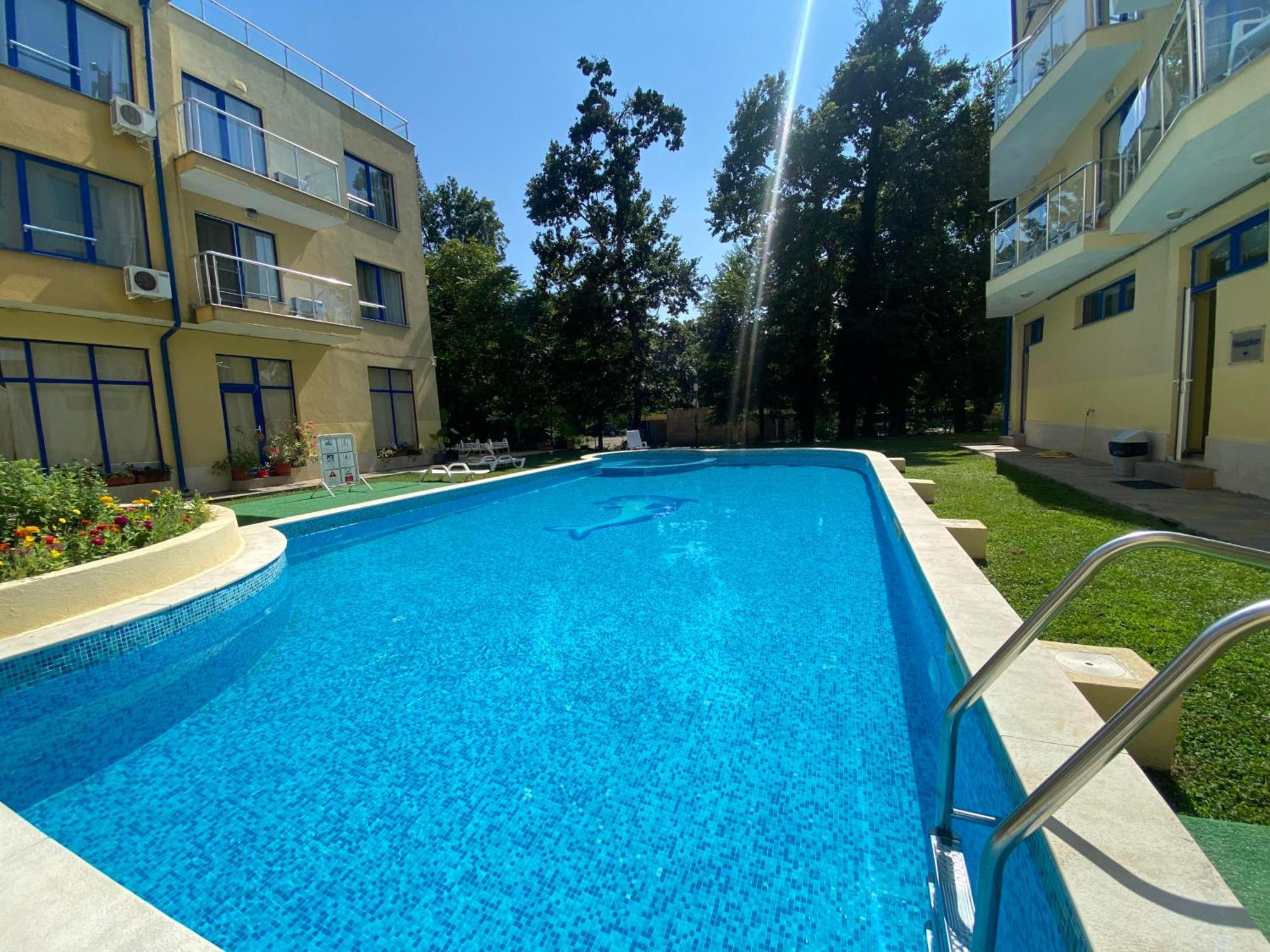 Pop Аrt Bungalows Primorsko Exterior foto